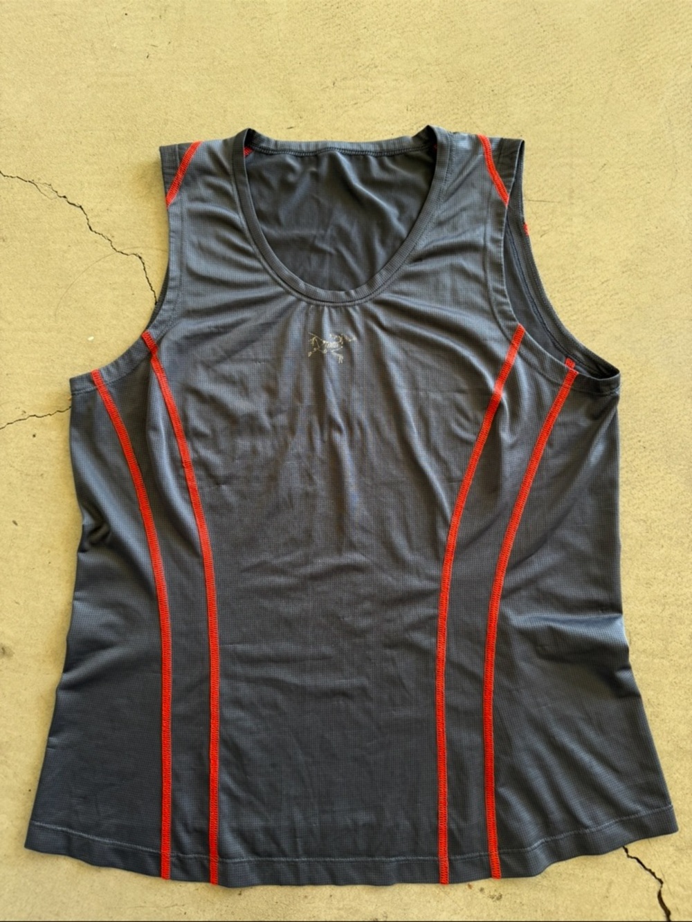 Arc'teryx / women’s Performance Tank Top / Gray